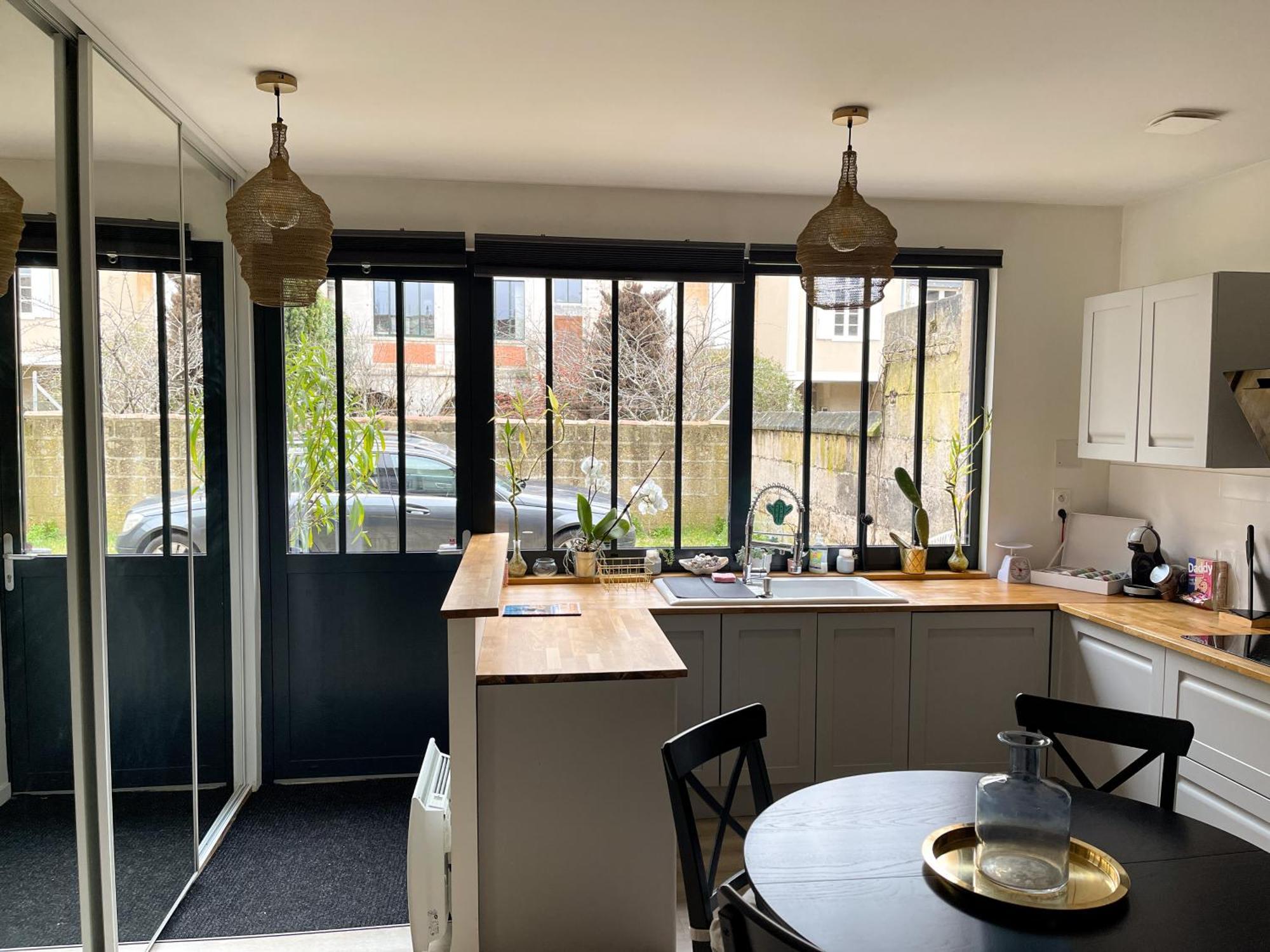 Maison + Parking Prive Au Coeur Angouleme 60M2 Екстер'єр фото